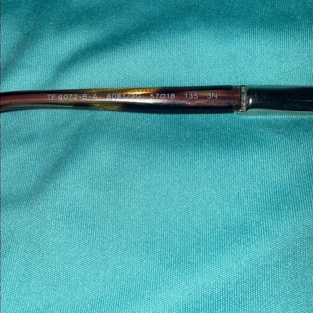 Tiffany & Co. Sunglasses Full Inclusion - Picture 8 of 8